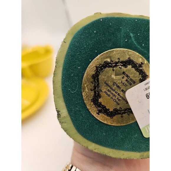 The Victorian Collection Figurine Rebecca Rabbit With Arthur & Eleanor 1995 X 2 - Picture 10 of 10